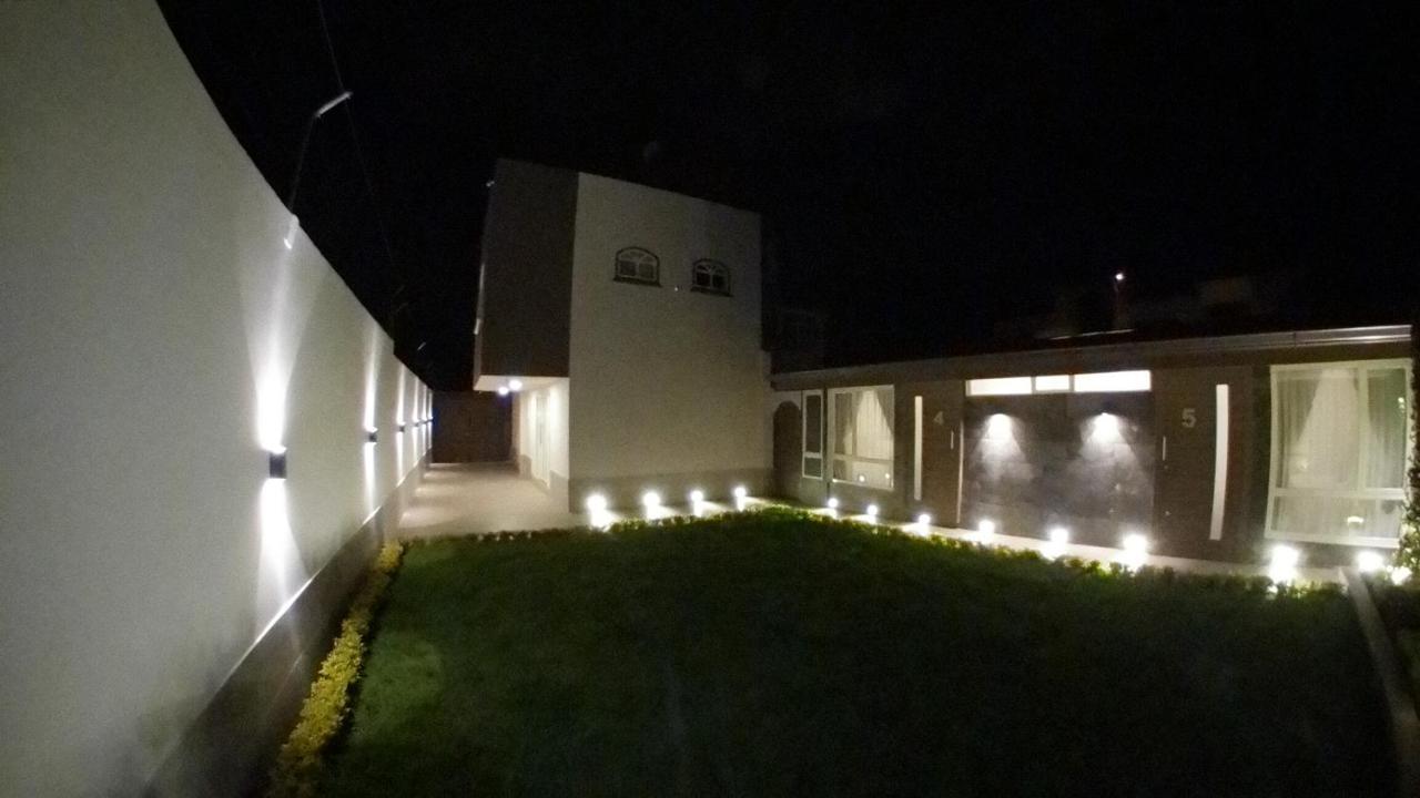 Asher Hospedaje Y Turismo Riobamba Exteriör bild